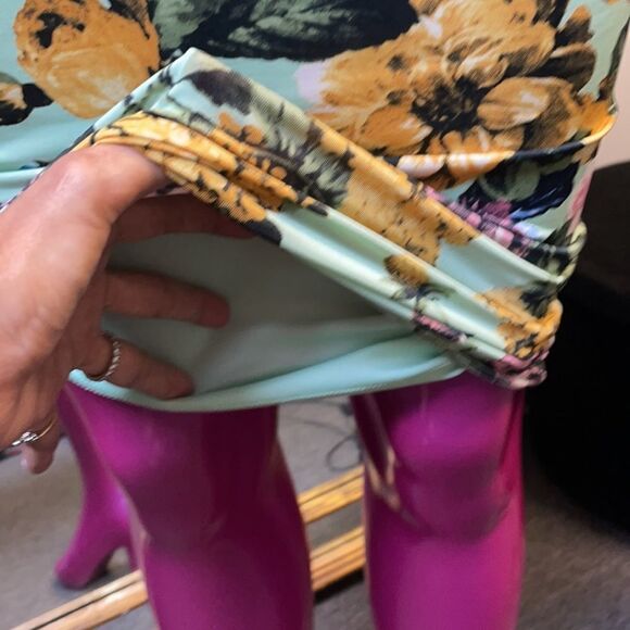 Va Va Voom floral midi dress - Picture 3 of 9